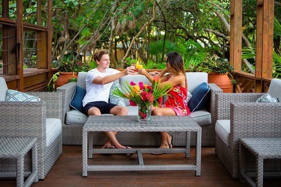 The Quarterdeck Restaurant & Bar